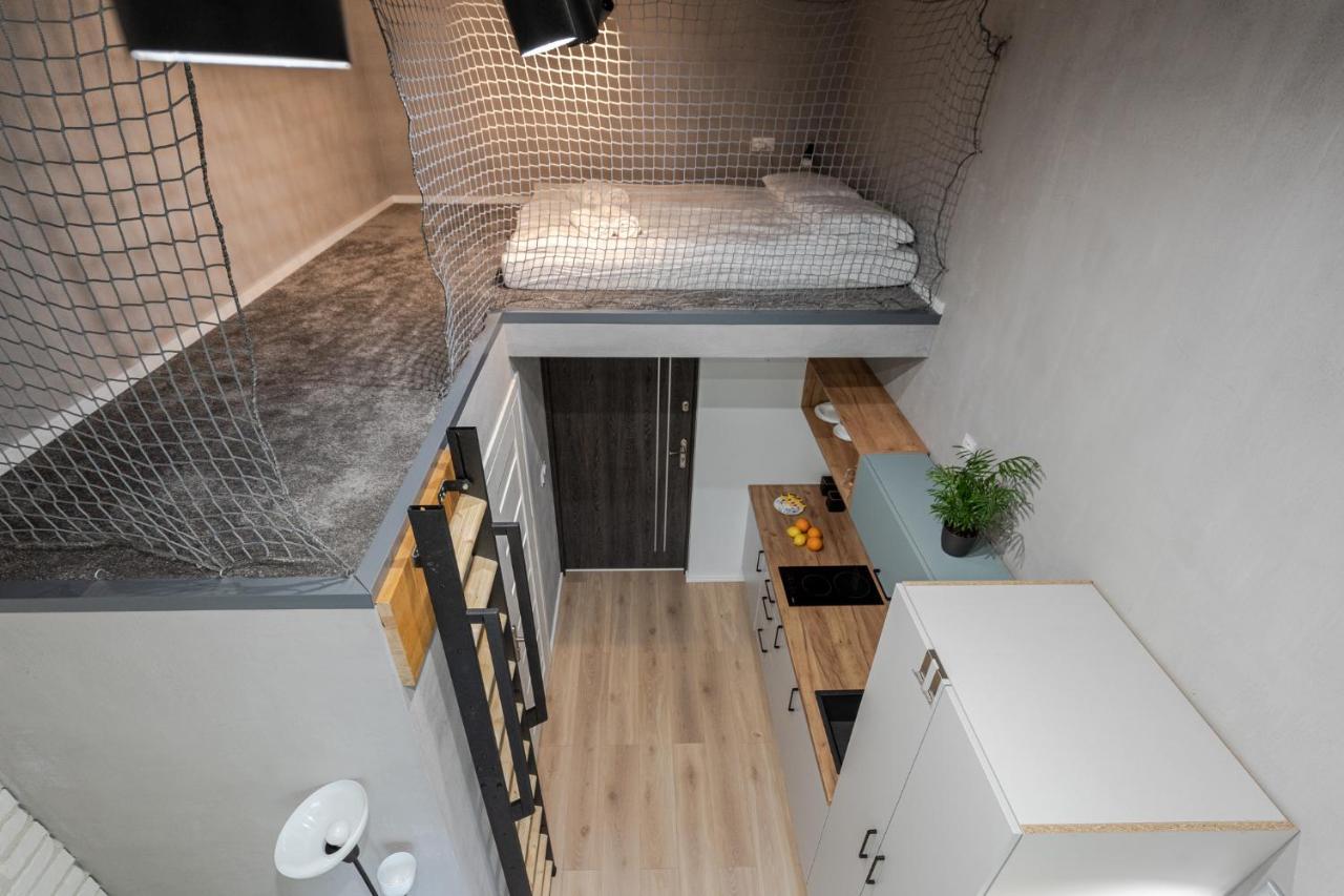 Parkside Fresh Apartments - Old Town Guesthouse - By Upstairs Красков Екстериор снимка