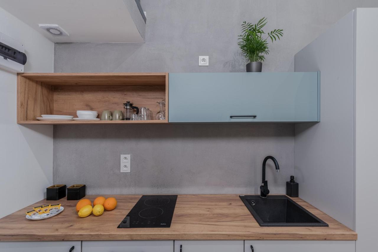 Parkside Fresh Apartments - Old Town Guesthouse - By Upstairs Красков Екстериор снимка
